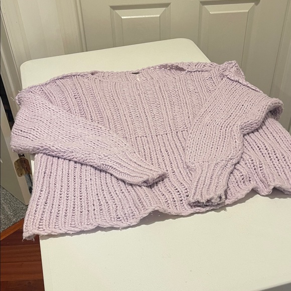 Free People Chunky Lilac Off-the-Shoulder Sloughy Cotton Crochet OverSized Small - Picture 2 of 15